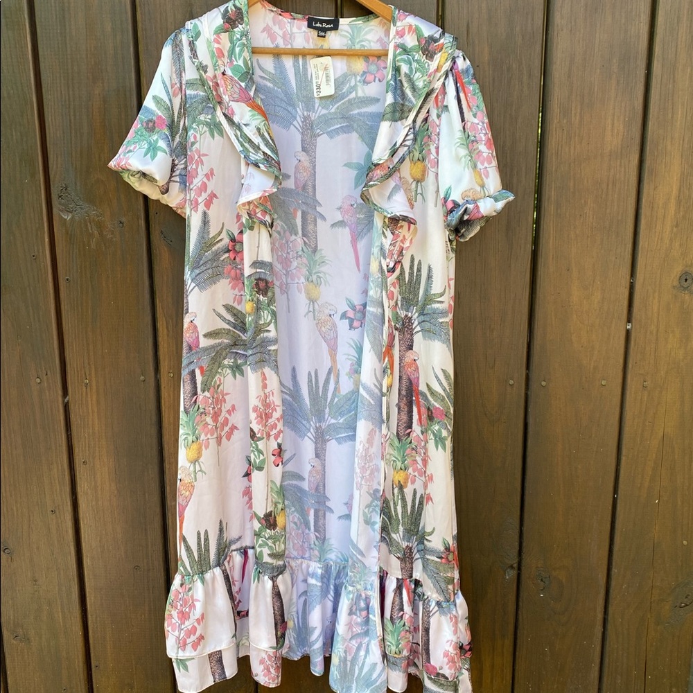 Lobo Rosa Kimono Short Sleeve